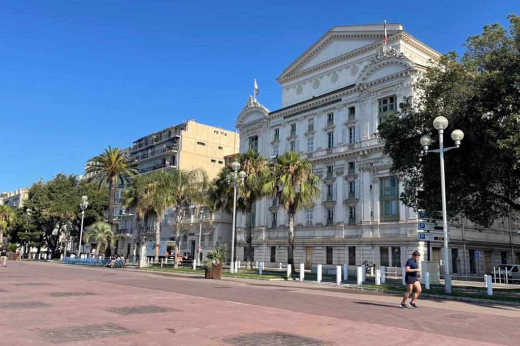 Spacious 3 Bedroom Flat Center - Magnificent View-parking Nizza