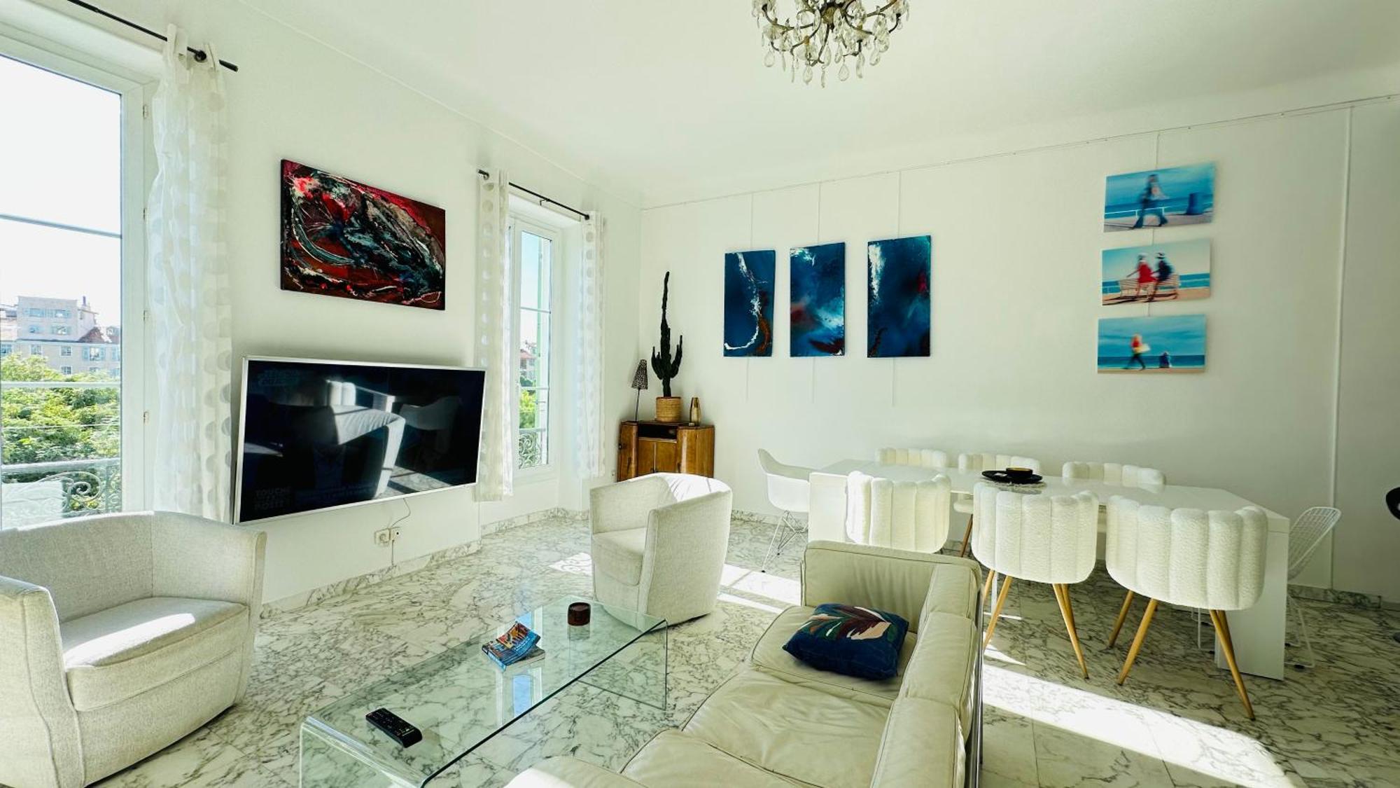 Apartment Spacious 3 Bedroom Flat Center - Magnificent View-parking *